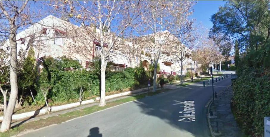 Apartamentos Serrallo, Parking Gratuito Y Cocina, Alhambra Y Playa Гранада Экстерьер фото