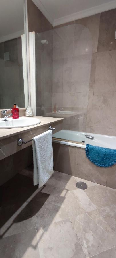 Apartamentos Serrallo, Parking Gratuito Y Cocina, Alhambra Y Playa Гранада Экстерьер фото